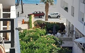 Between Beach & Center